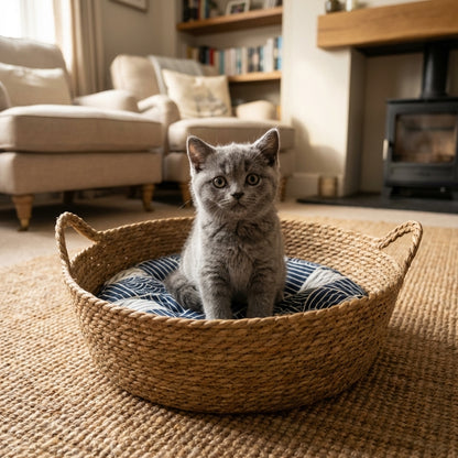 Hand-Woven Cattail Cat Basket Bed | Natural Material | 35 / 42 / 48 cm