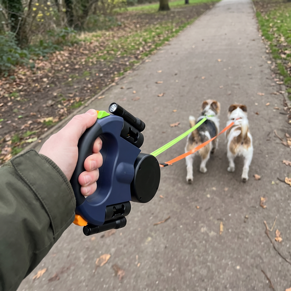 Dual Retractable Dog Leash for Two Dogs | 360° Swivel | LED Light